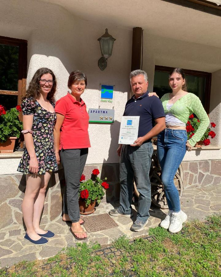 Apartments Pod Macesnovo Streho Solčava Eksteriør billede